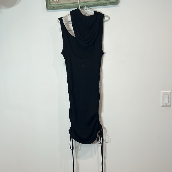 Darker Waves Fader Hooded curl out ribbed mini dress women’s size xxl plus black - Picture 8 of 8